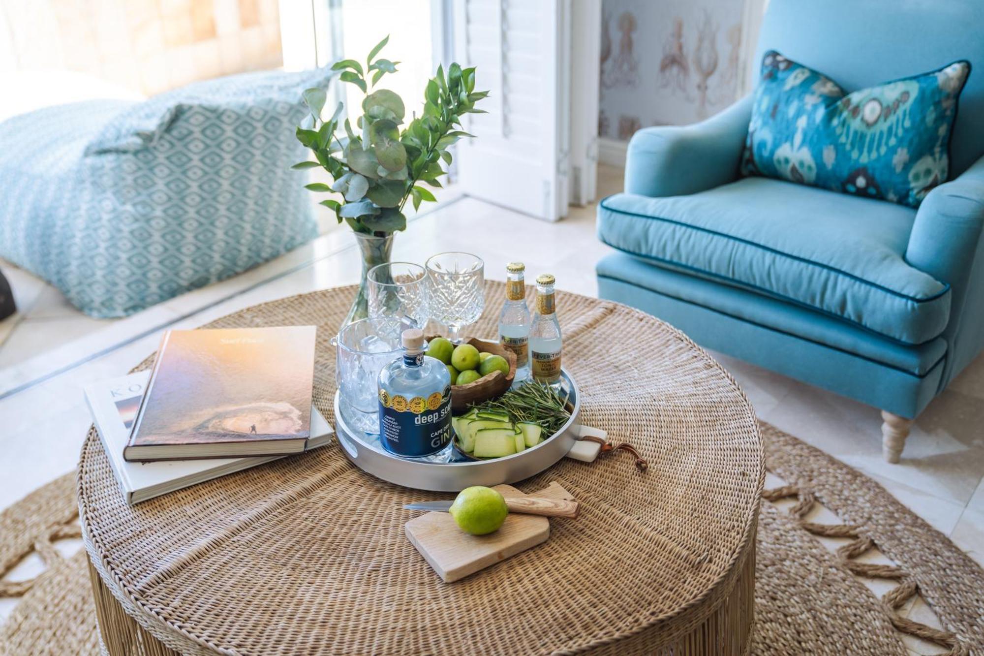 Last Word Long Beach Комметьи Экстерьер фото